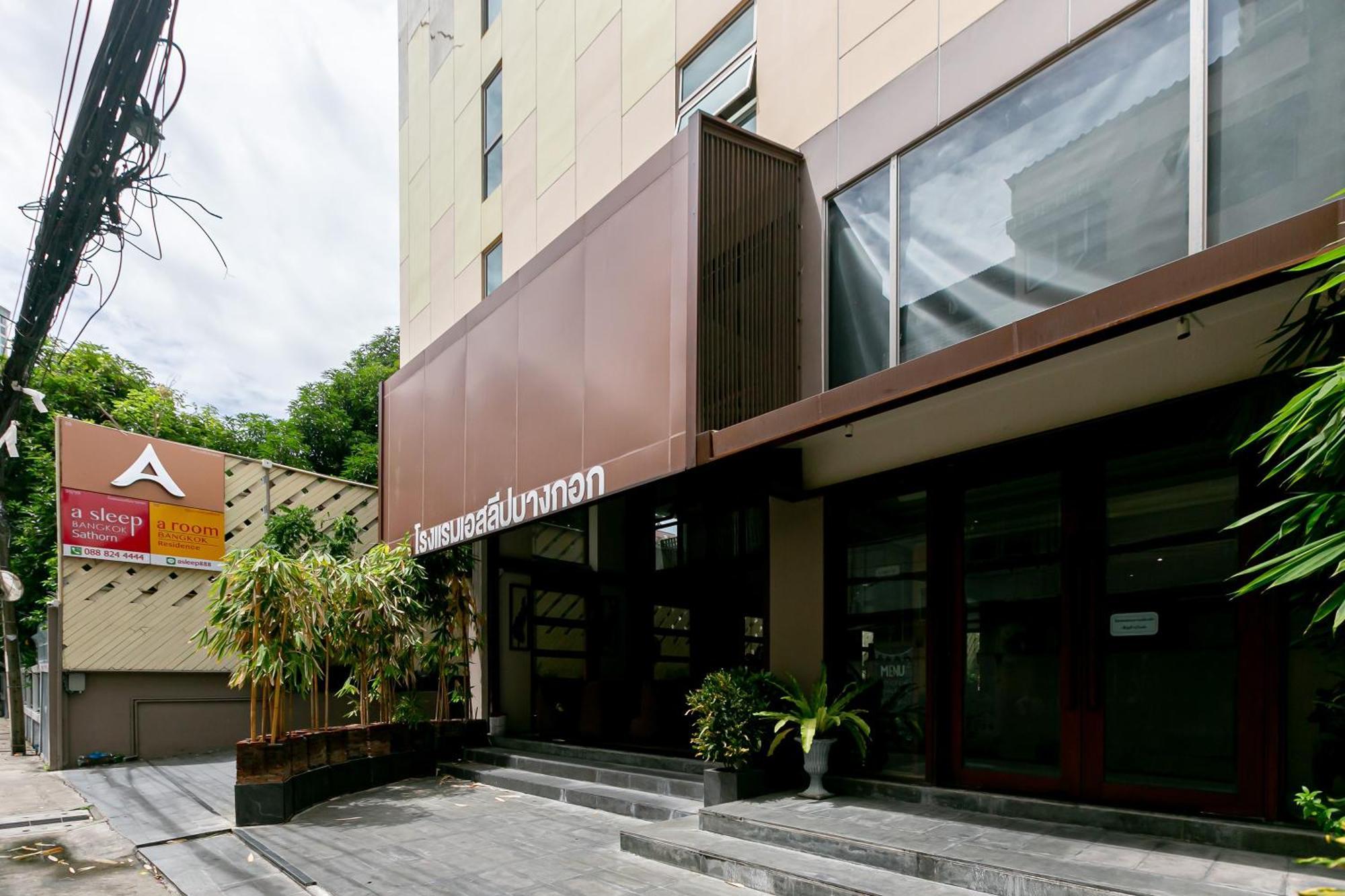 A Sleep Bangkok Sathorn Hotell Exteriör bild